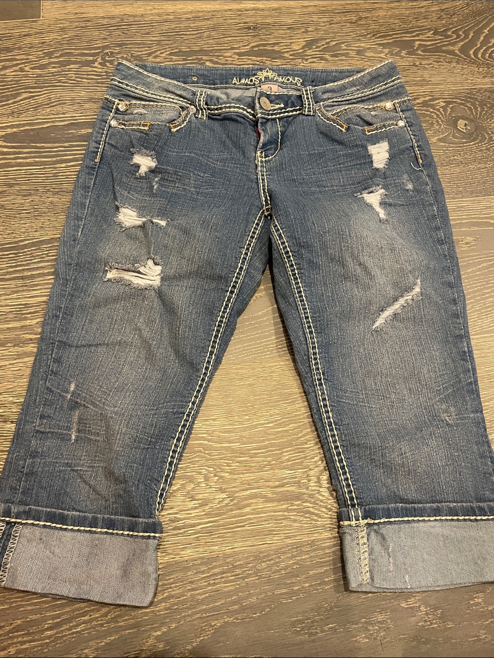 Almost Famous Distressed Dark Blue Cropped capri Jeans